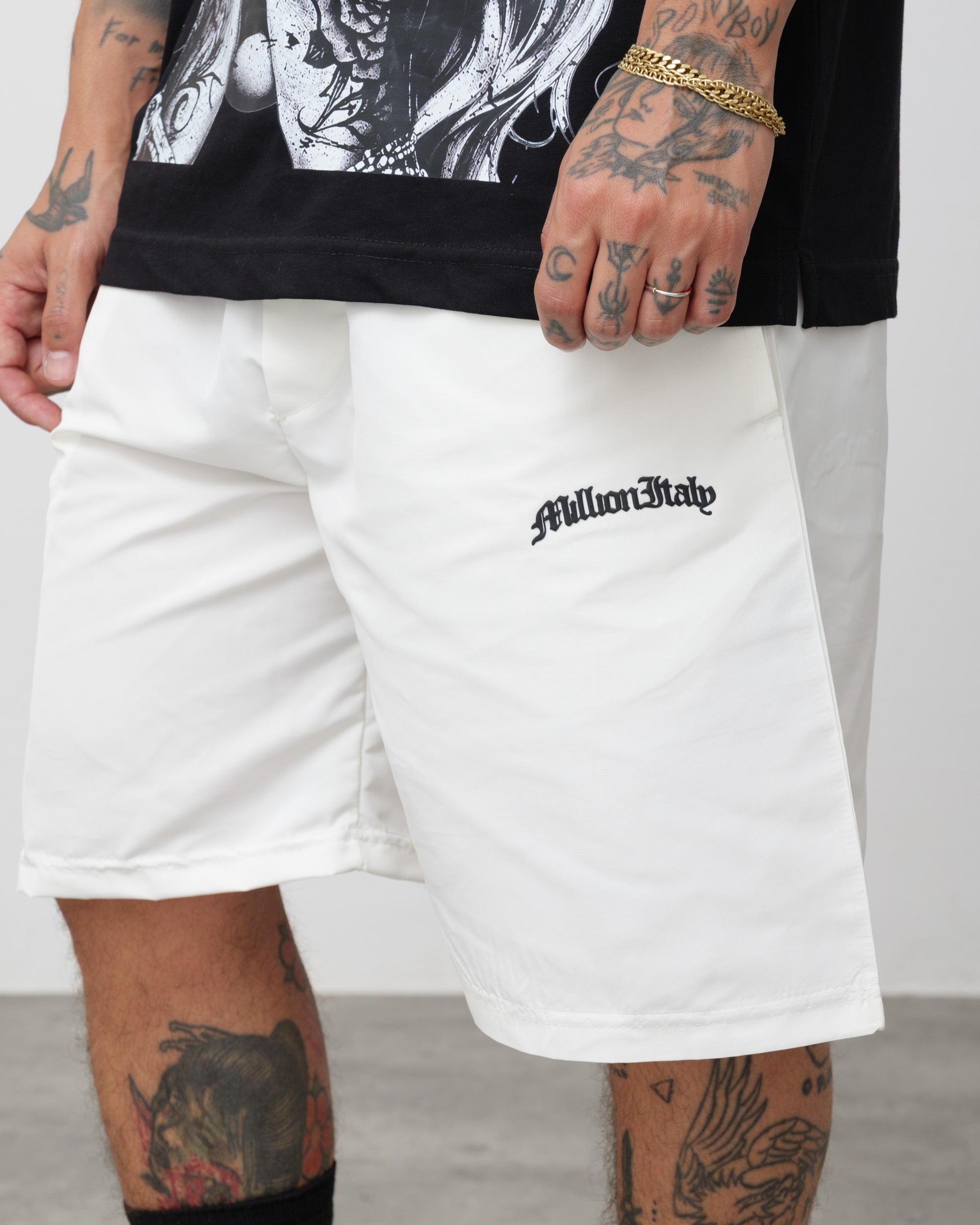 Tech Shorts White - Black Logo